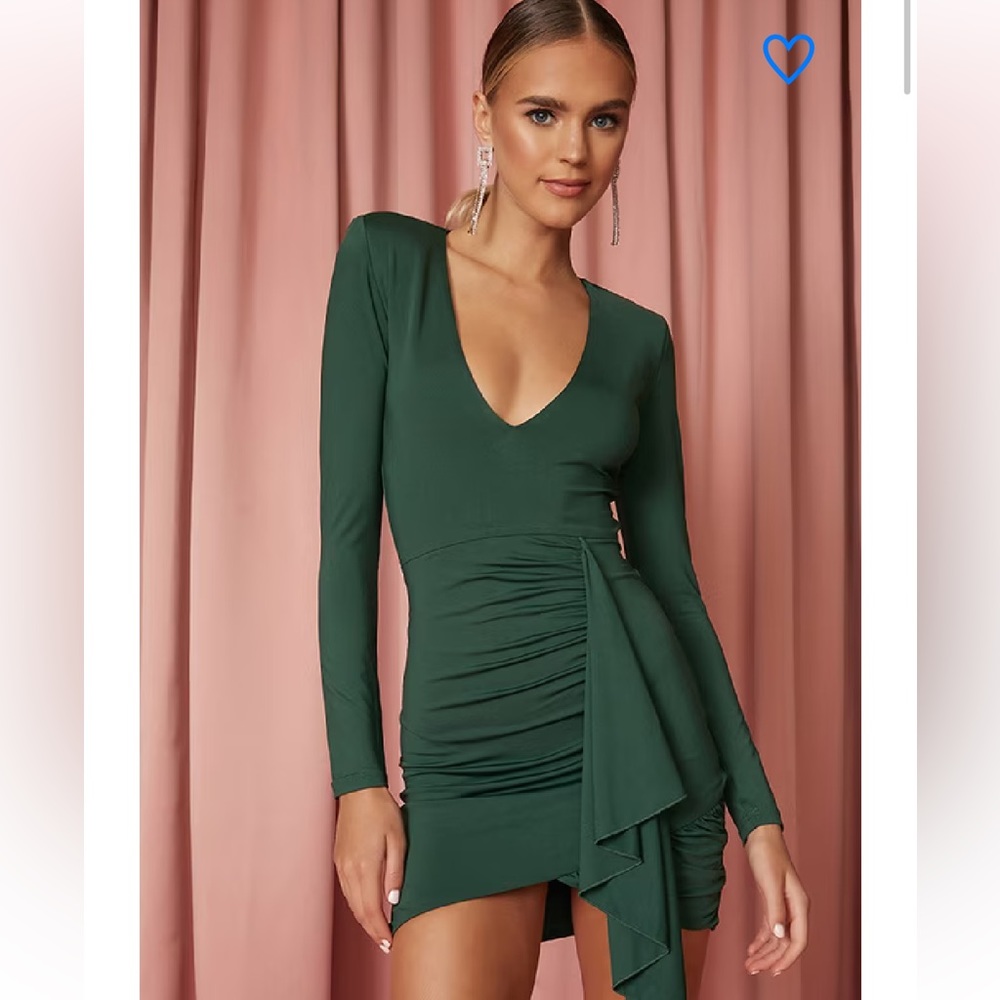 superdown - Emerald Martyna Deep V Mini Long Sleeve Dress